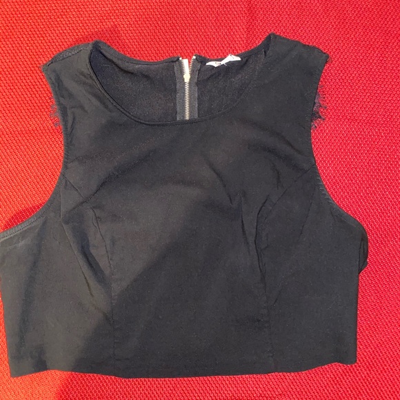 Top - Picture 4 of 5